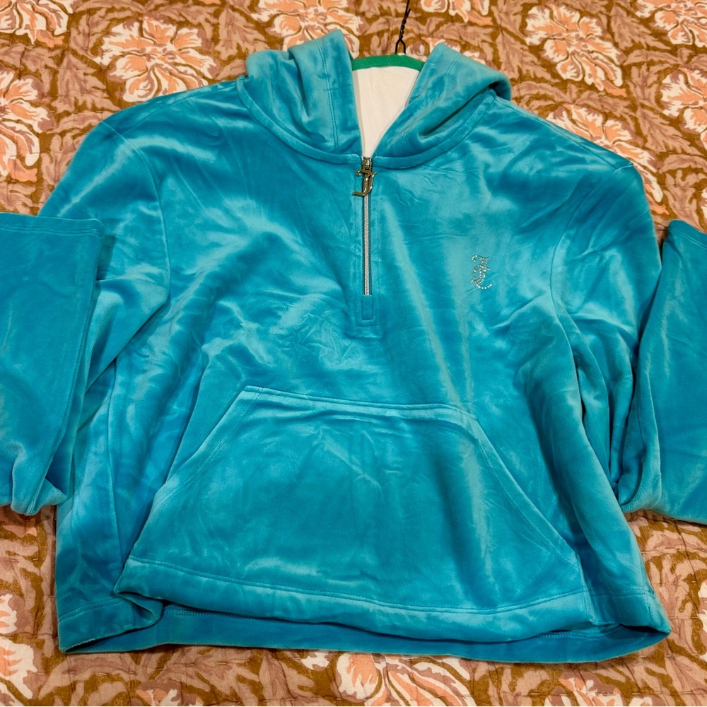 Juicy Couture Luxe Velour Pullover
Hoodie Tracksuit in Size L - Picture 4 of 16